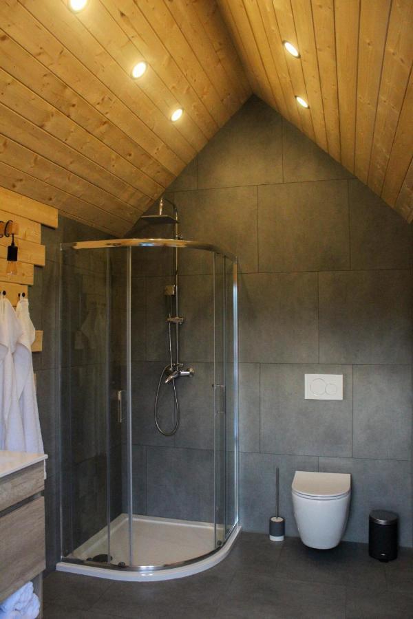 Hiska-Glamping Hotel Ajdovščina Kültér fotó