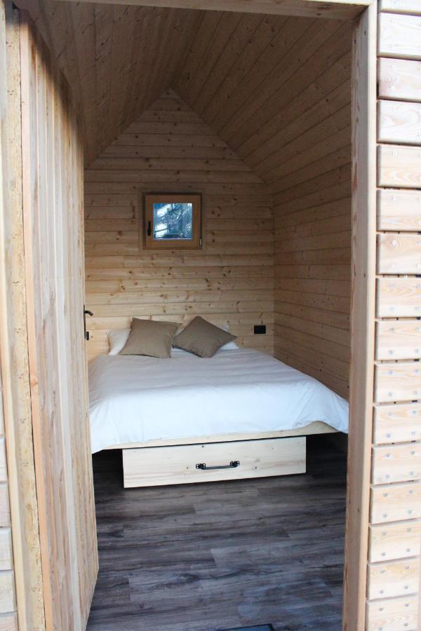 Hiska-Glamping Hotel Ajdovščina Kültér fotó